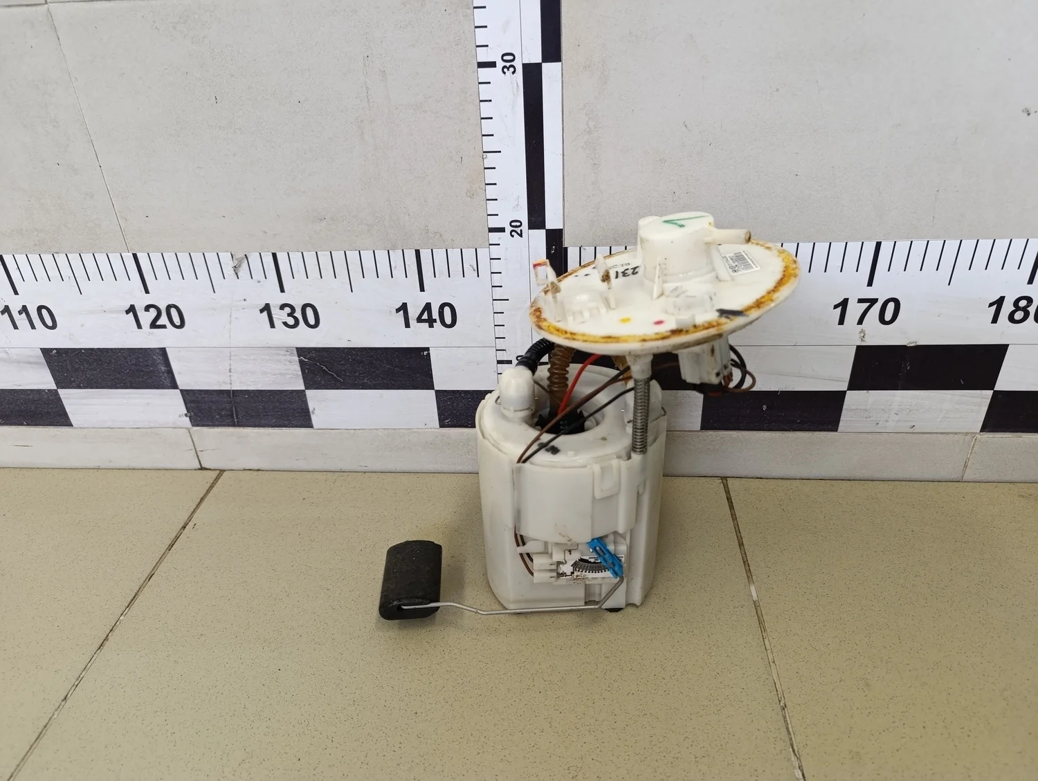 Насос топливный электрический Solaris 2010-2017