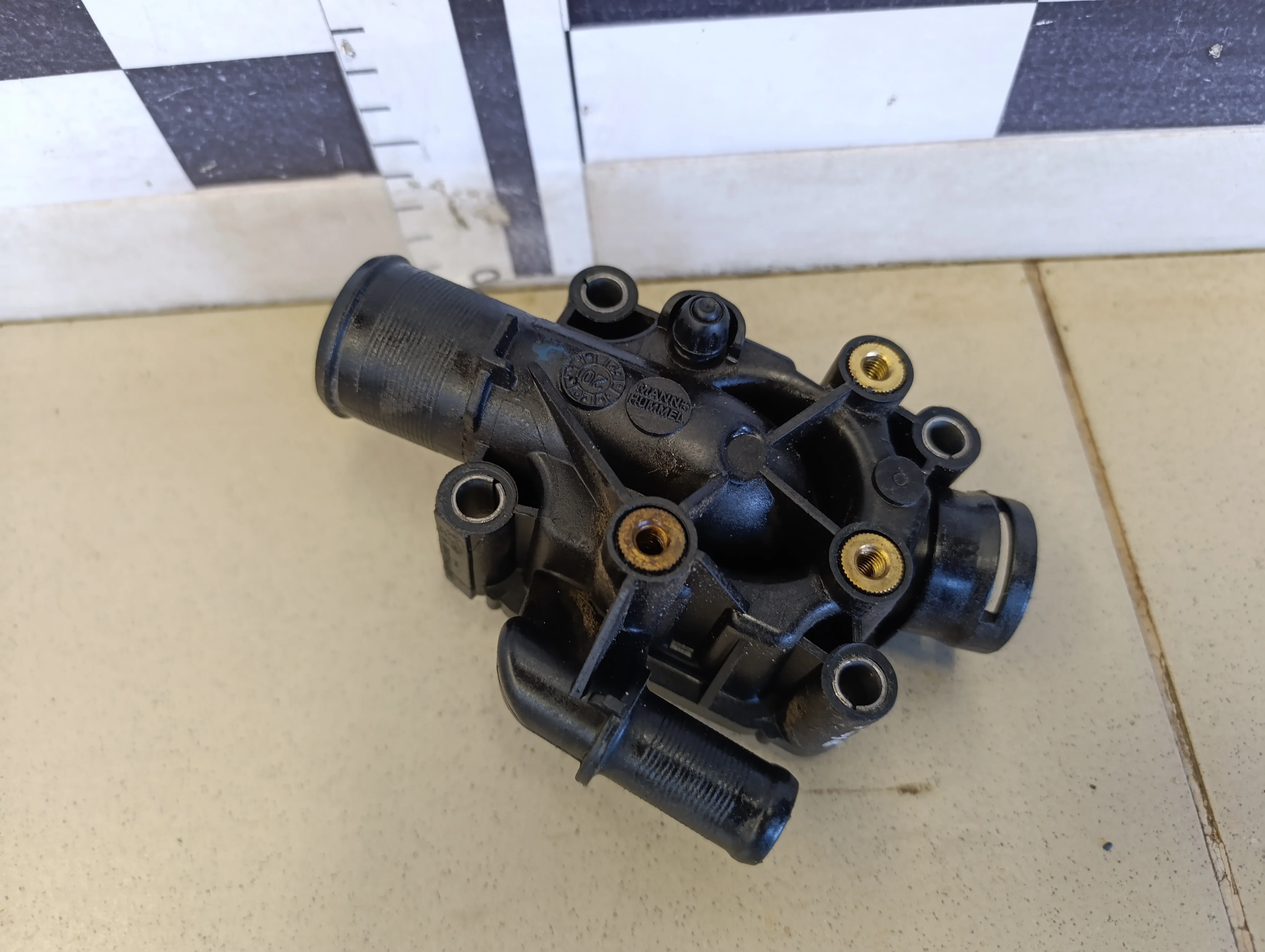 Корпус термостата 206 1998-2012