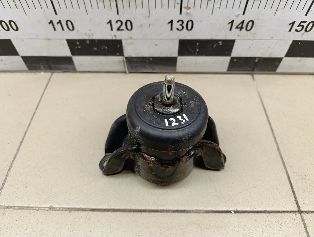 Опора двигателя правая Solaris 2010-2017