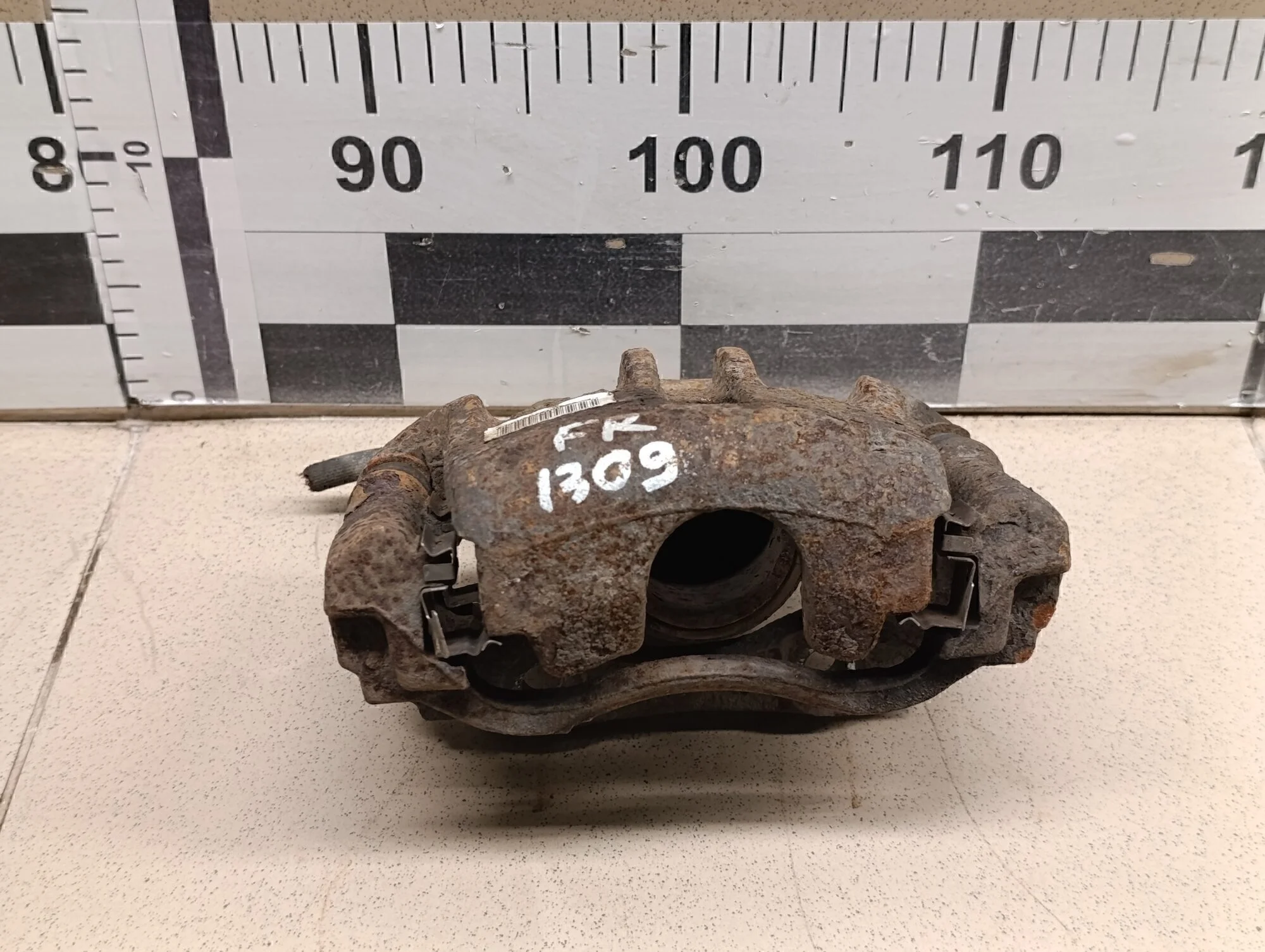 Суппорт передний правый 206 1998-2012