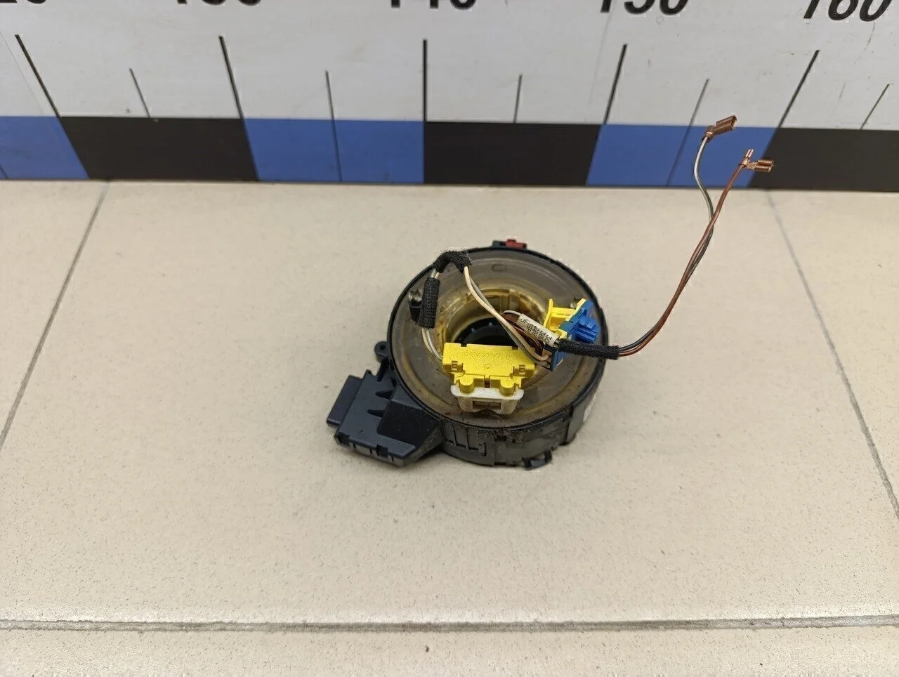 Механизм подрулевой для SRS (ленточный) Passat [B6] 2005-2010