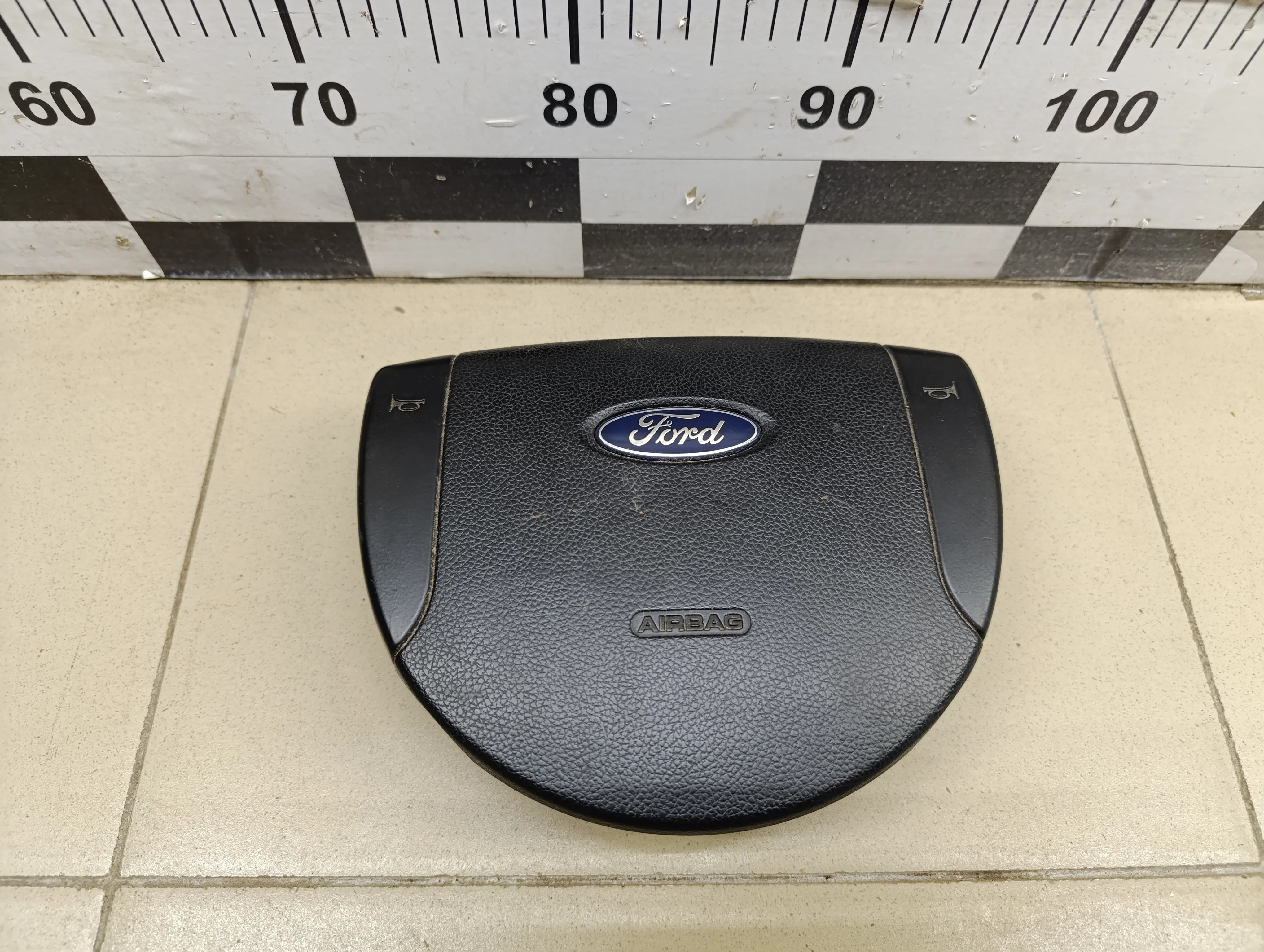 Подушка безопасности в рулевое колесо Mondeo III 2000-2007