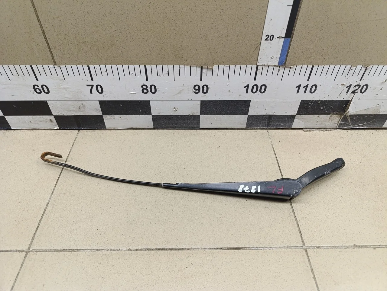 Поводок стеклоочистителя передний левый Mondeo III 2000-2007