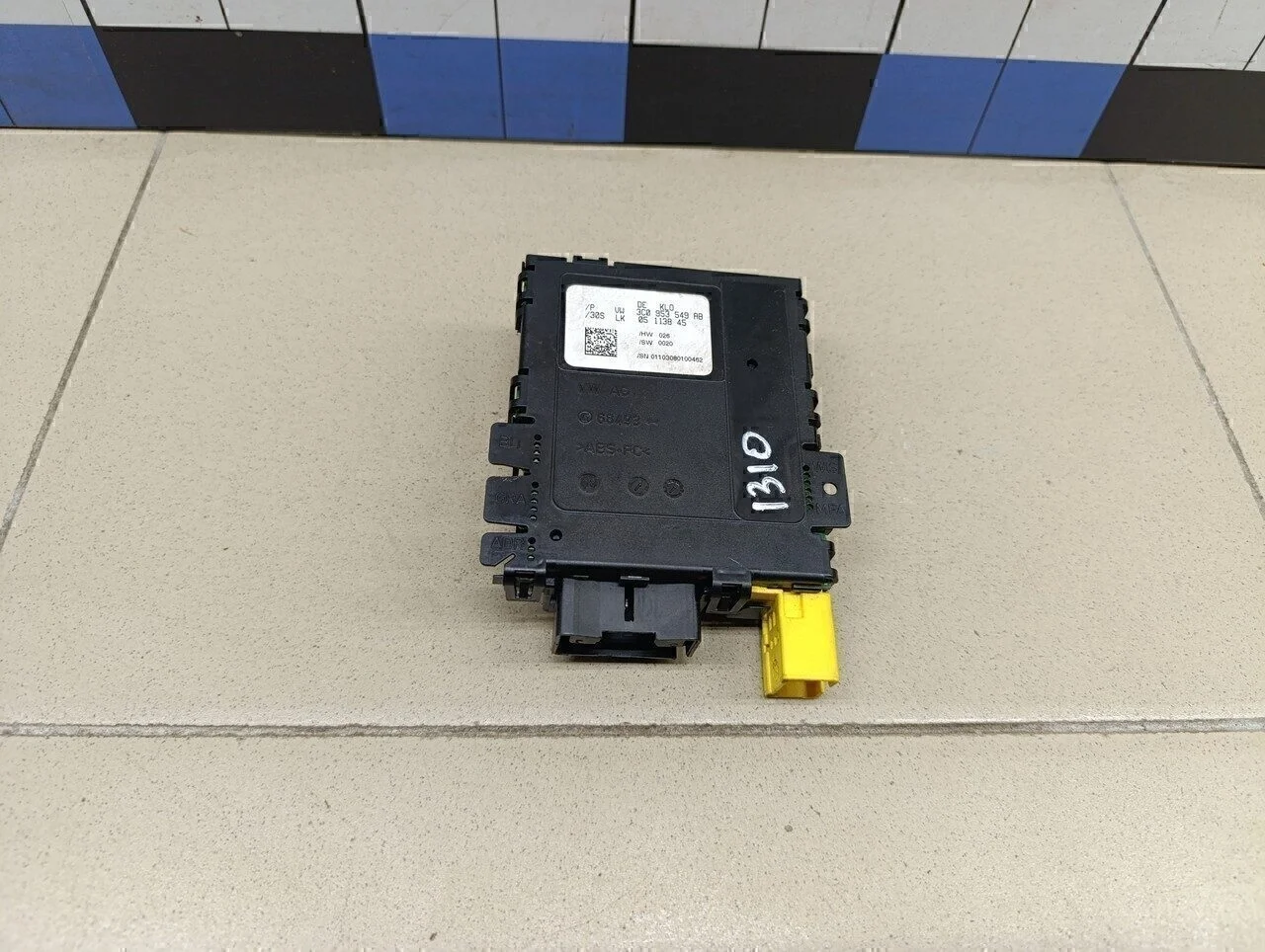 Блок электронный Passat [B6] 2005-2010