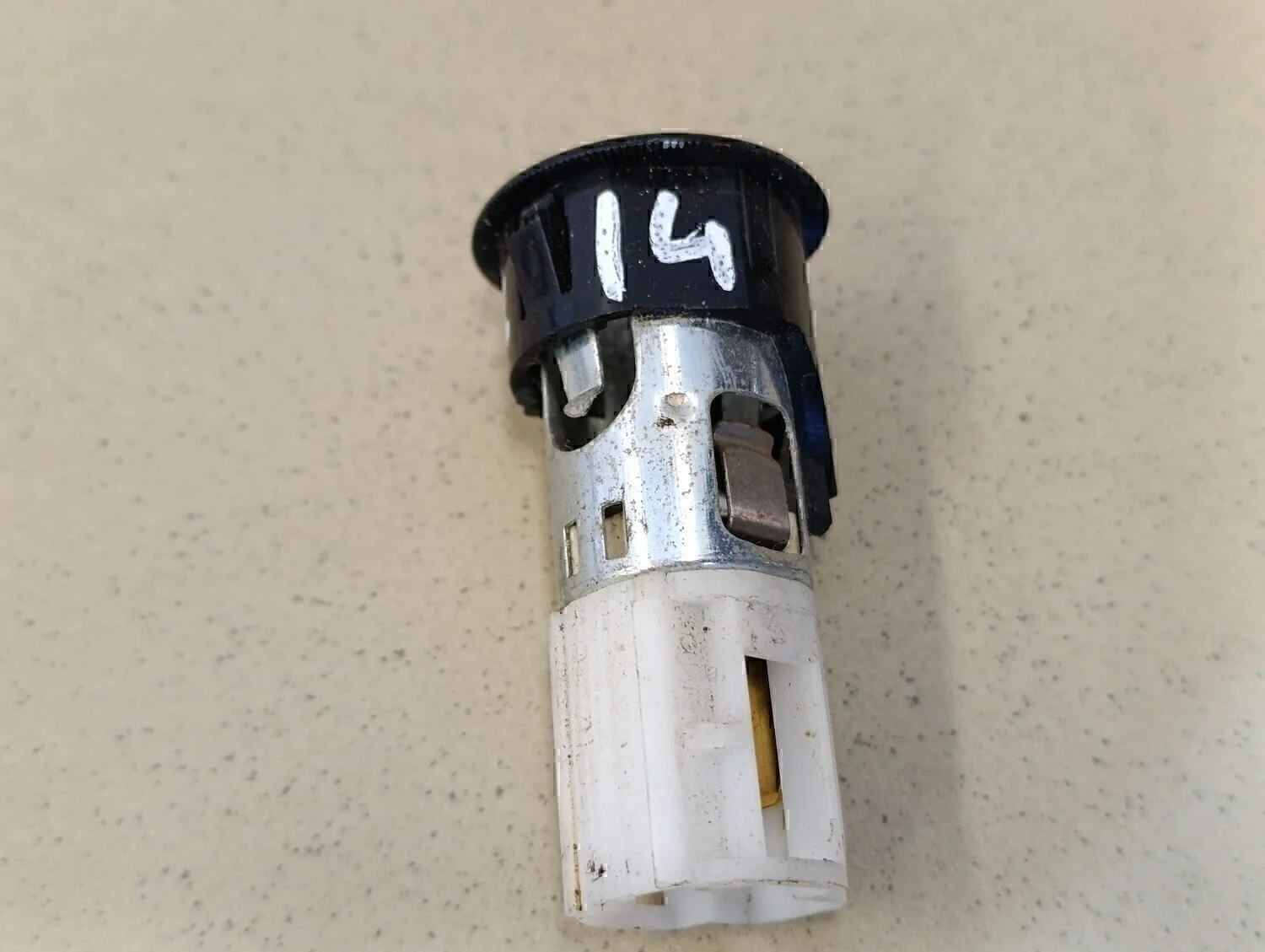 Гнездо прикуривателя Fabia 2007-2015