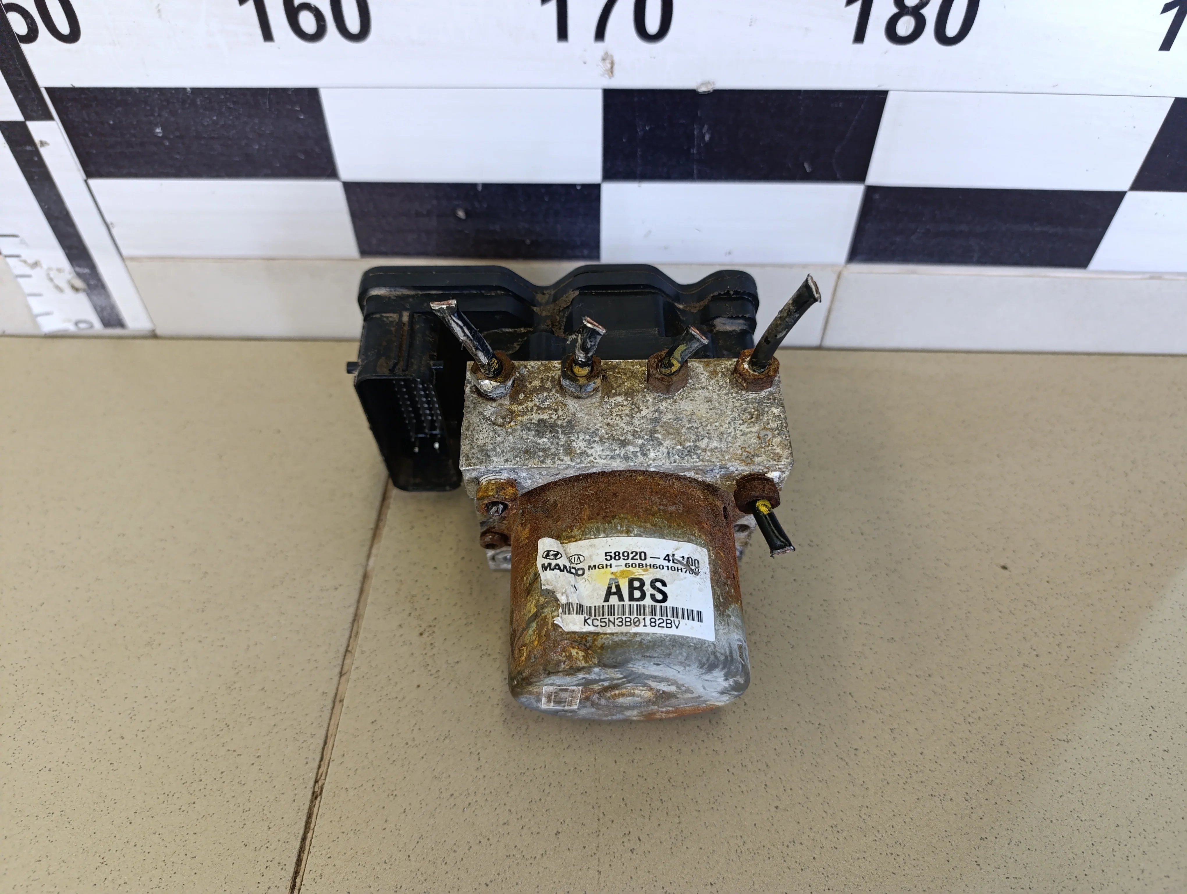 Блок ABS (насос) Solaris 2010-2017