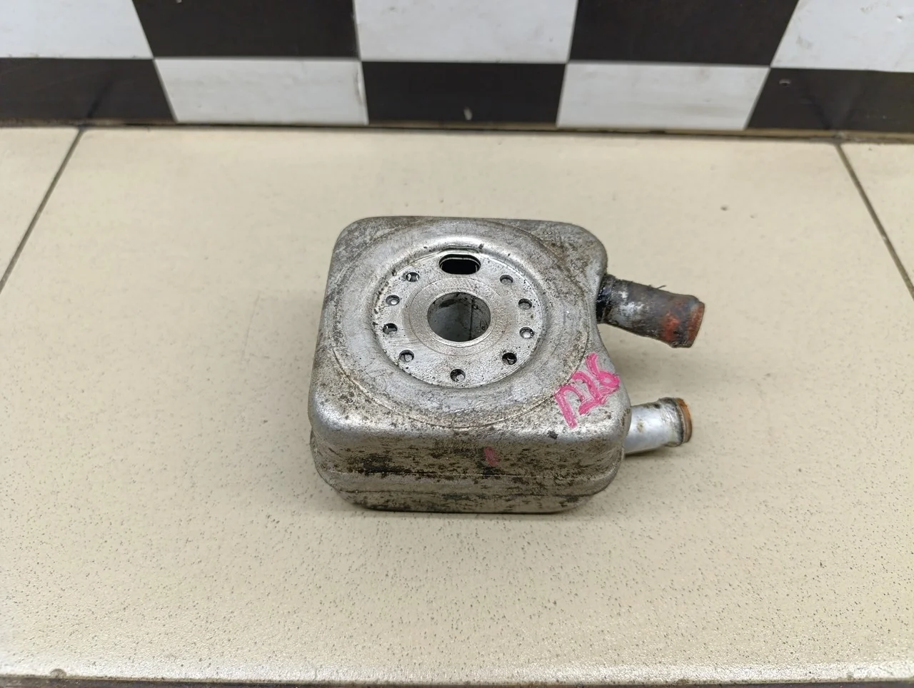 Радиатор масляный A3 (8L1) 1996-2003