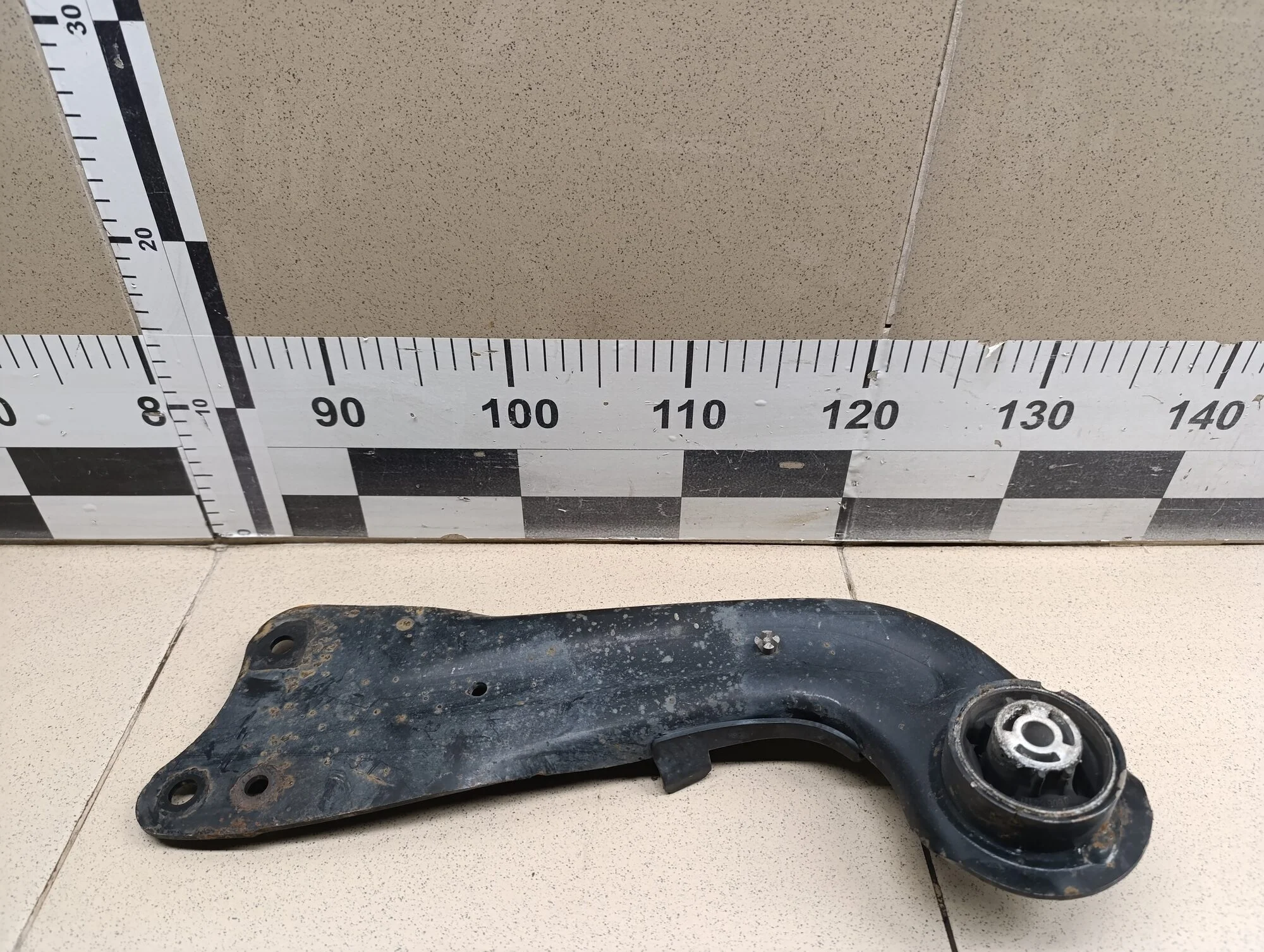 Рычаг задний продольный левый Yeti 2009>