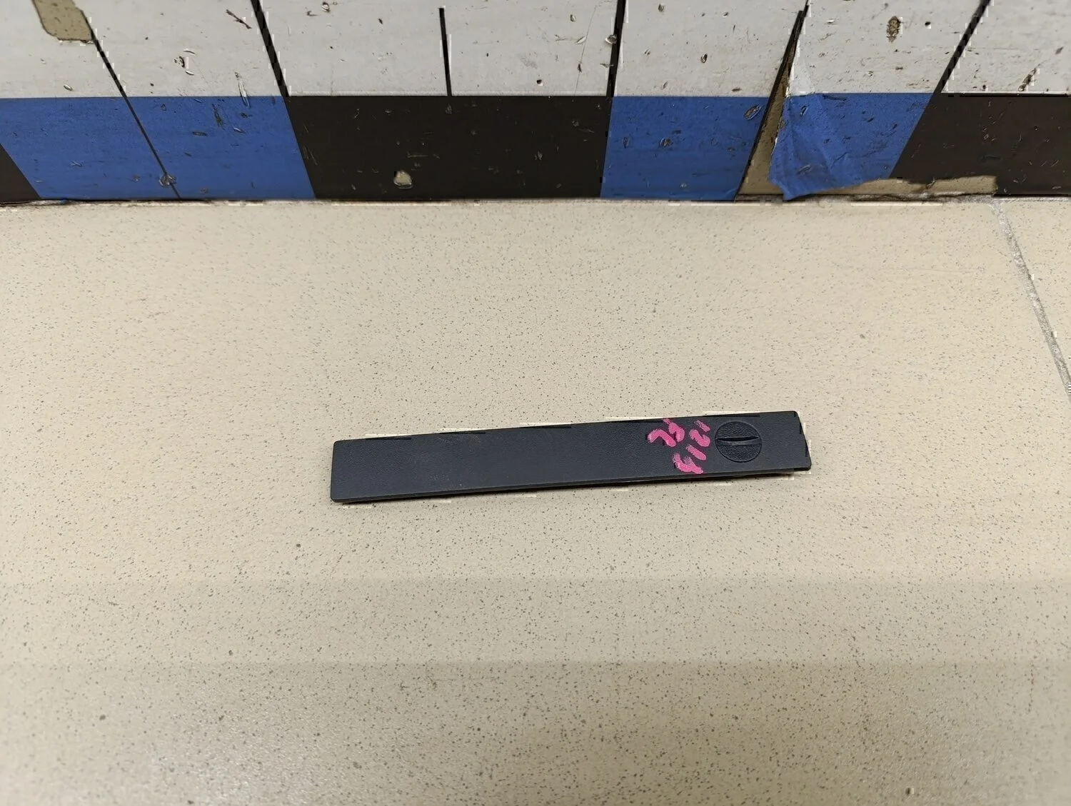 Заглушка молдинга  Focus II 2005-2008