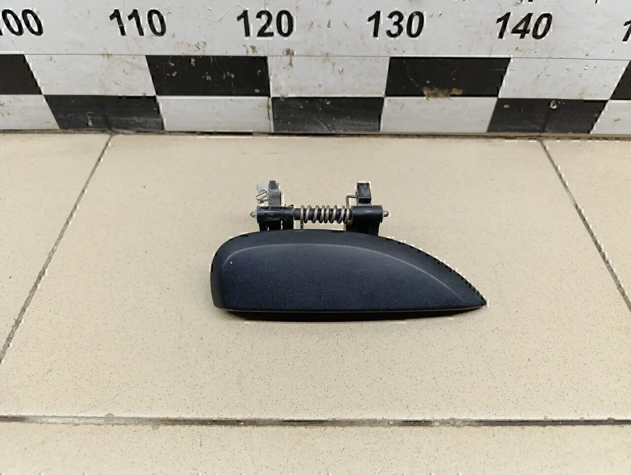 Ручка двери наружная правая Logan II 2014>