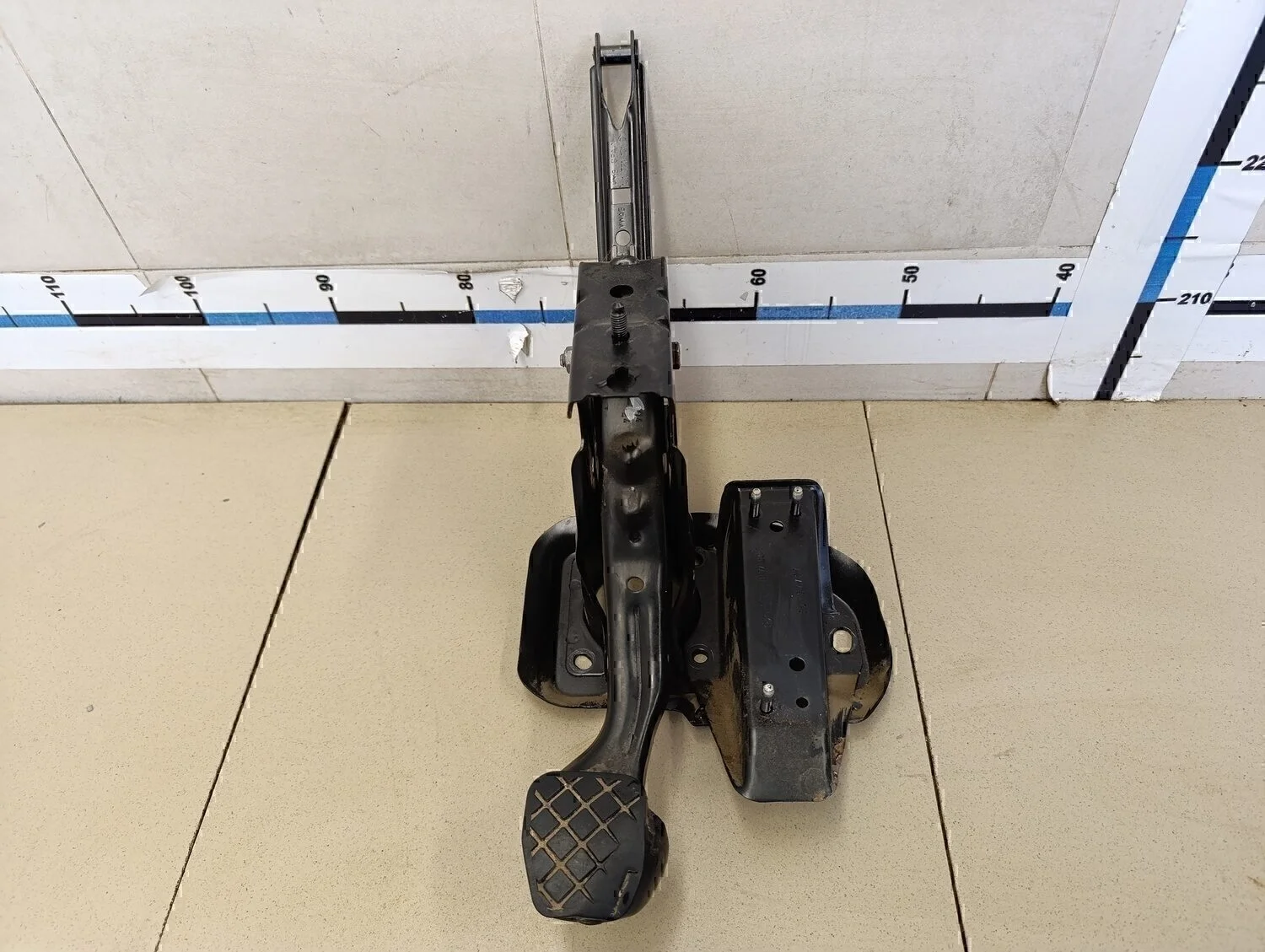 Педаль тормоза A3 (8L1) 1996-2003