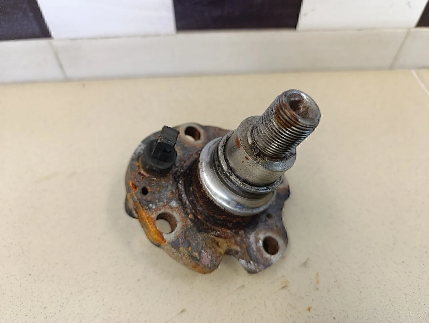 Цапфа (п.з.к.)  A3 (8L1) 1996-2003