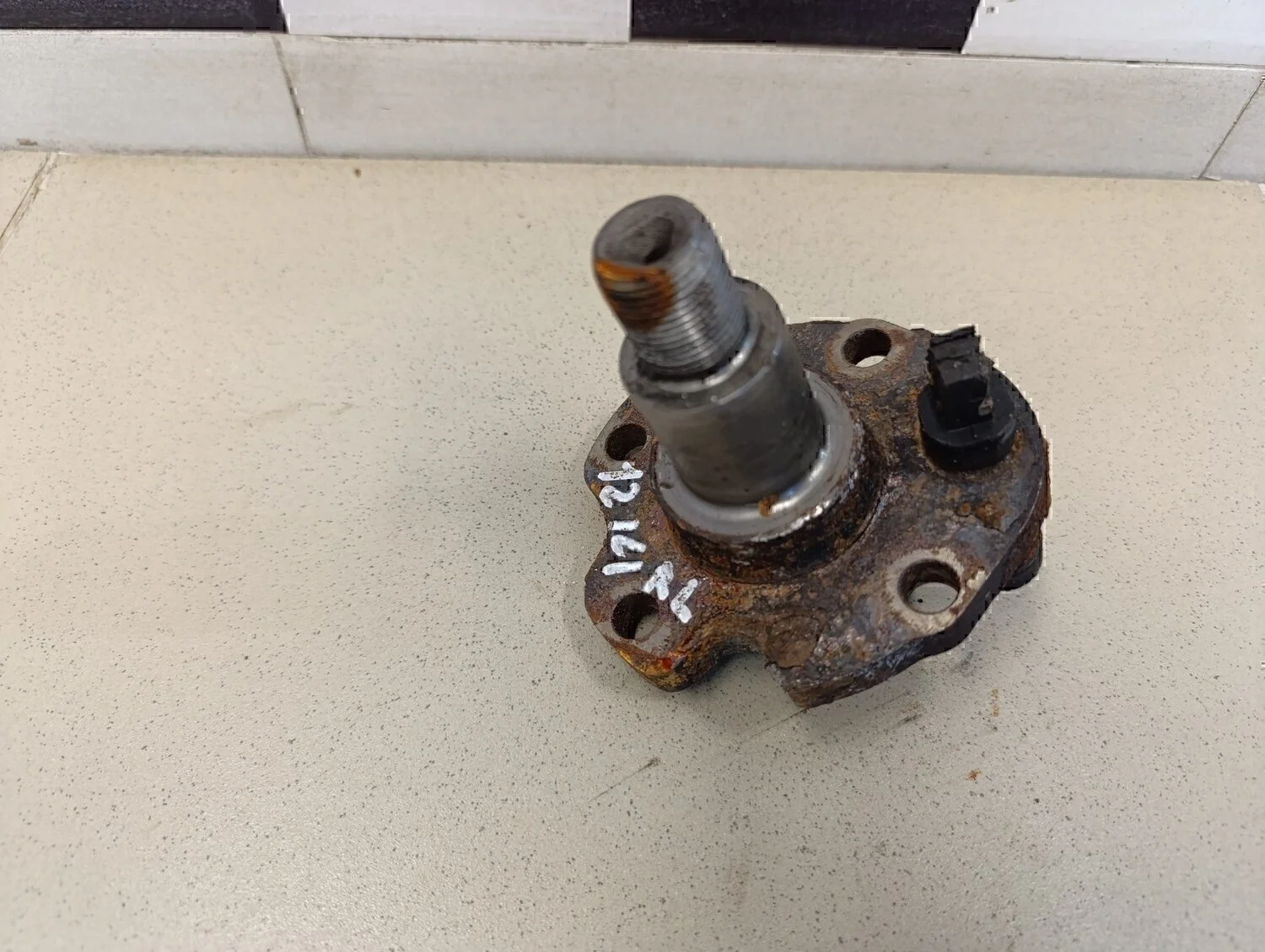 Цапфа (п.з.к.)  A3 (8L1) 1996-2003