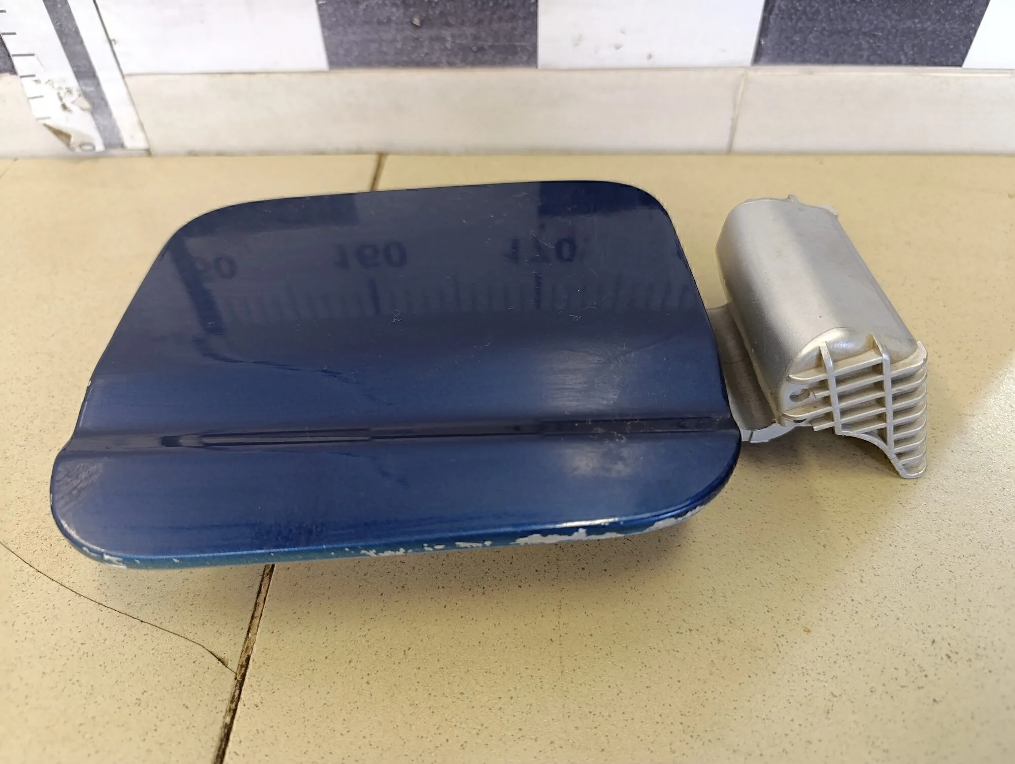 Лючок бензобака Cerato 2004-2008