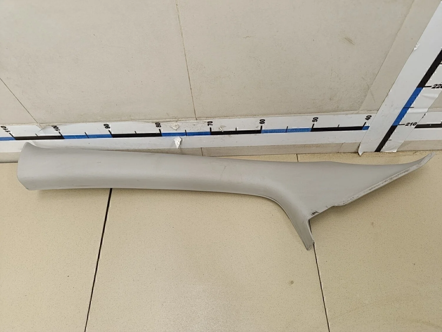 Обшивка стойки Focus II 2005-2008