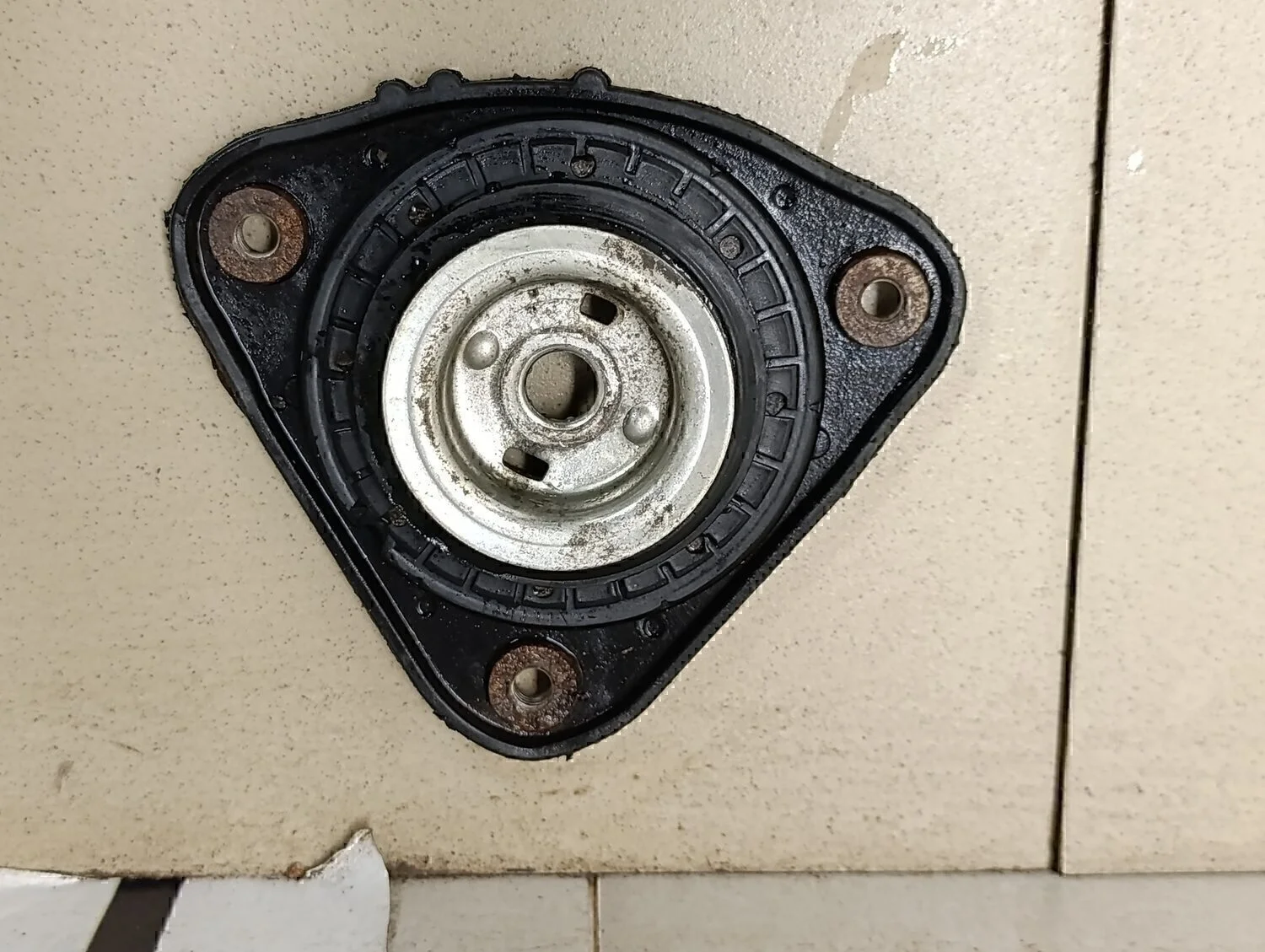 Опора переднего амортизатора Focus II 2005-2008