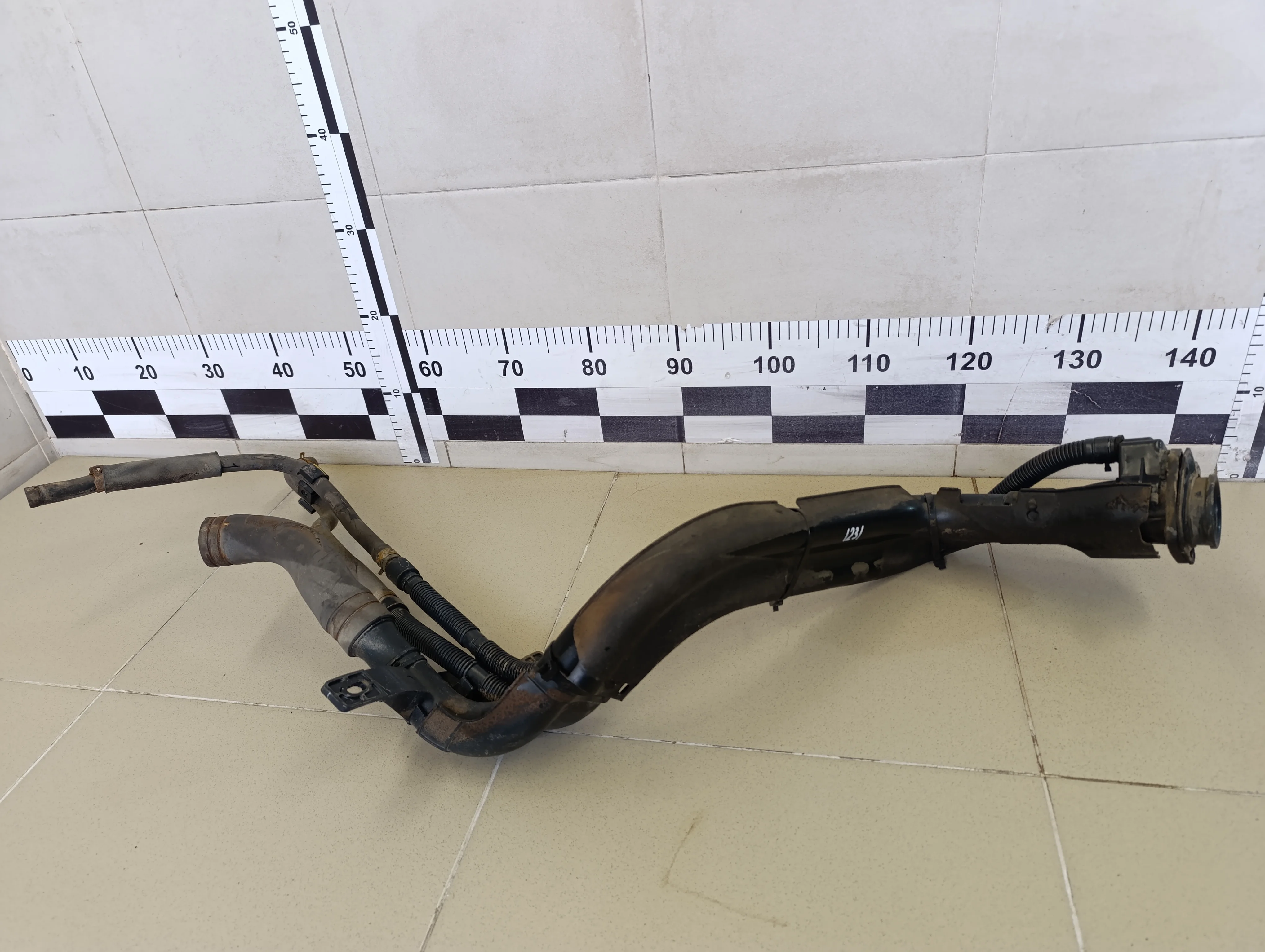 Горловина топливного бака Solaris 2010-2017