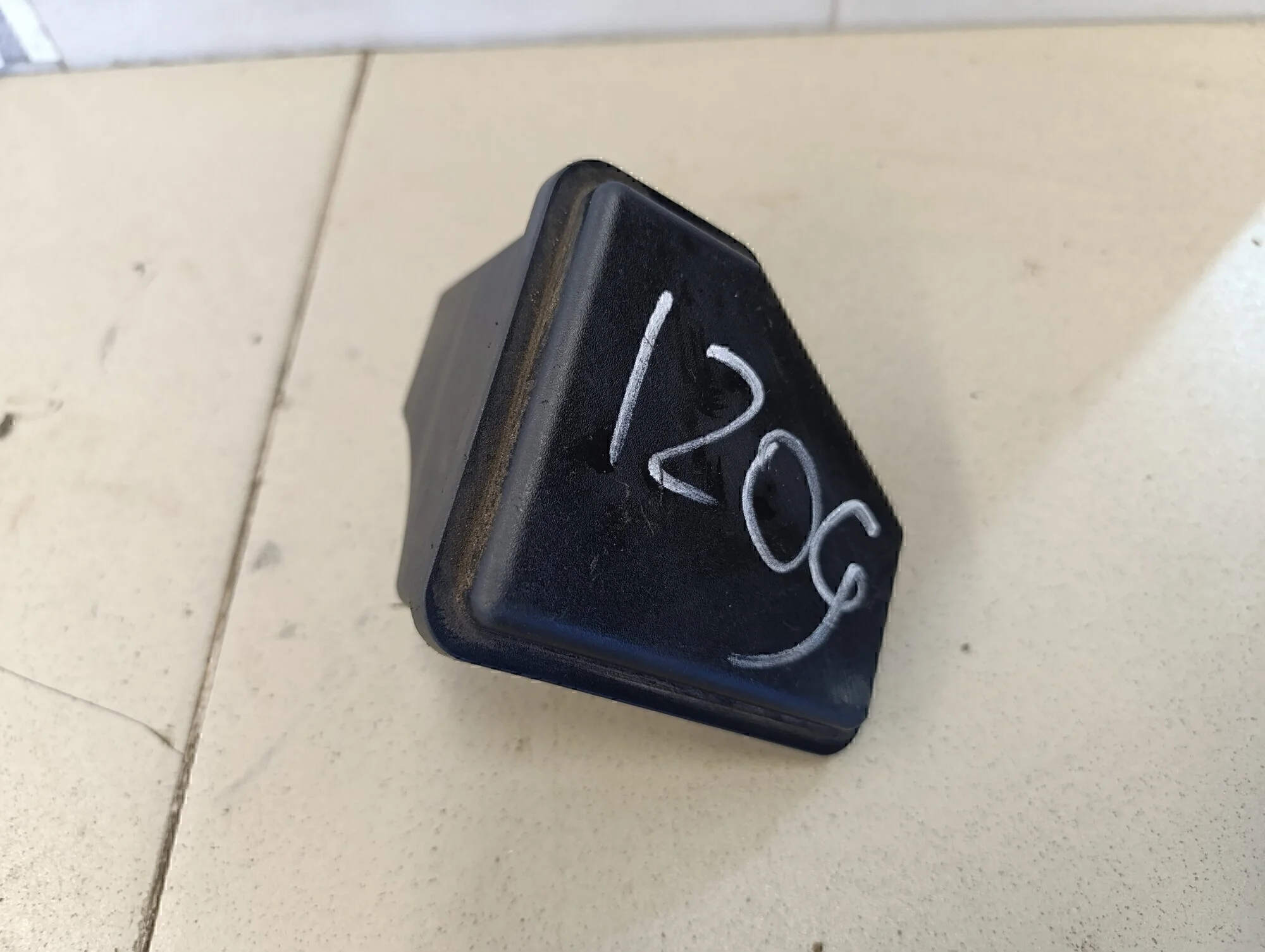 Резонатор воздушного фильтра Cerato 2004-2008