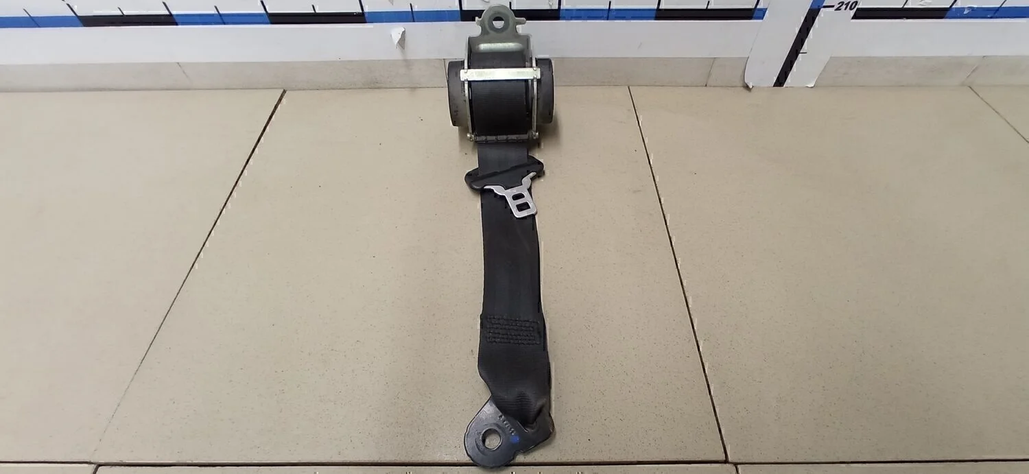 Ремень безопасности Duster 2012>