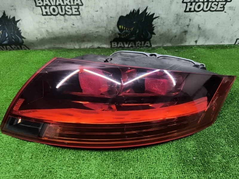 Фонарь задний правый Audi TT 2012 8J0945096L 8J3 CDA
