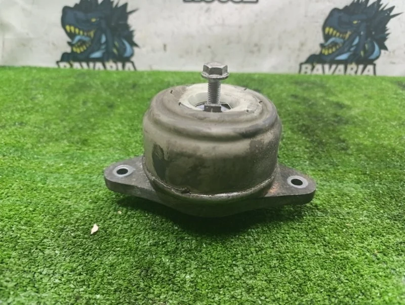 Подушка двигателя Mercedes-Benz GLK 2008 A2042402017 X204 272.948