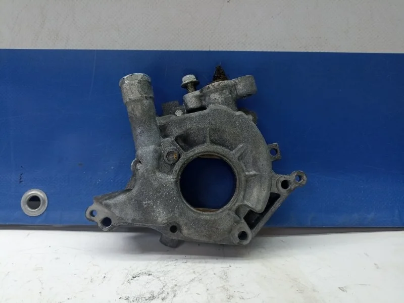 Масляный насос Nissan Teana 150108J10A J32