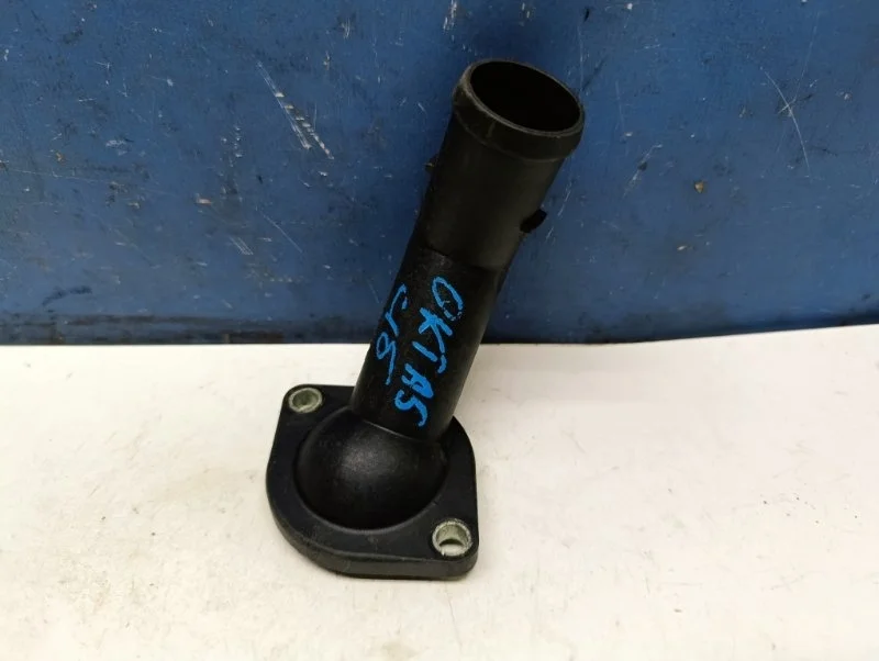 Крышка корпуса термостата Skoda Octavia 2010 06A121121C A5 1.6 BSE