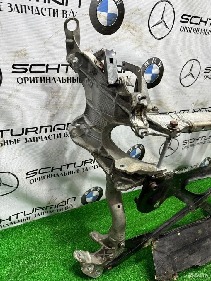 Подрамник перед porsche macan audi q5 8r0399315j