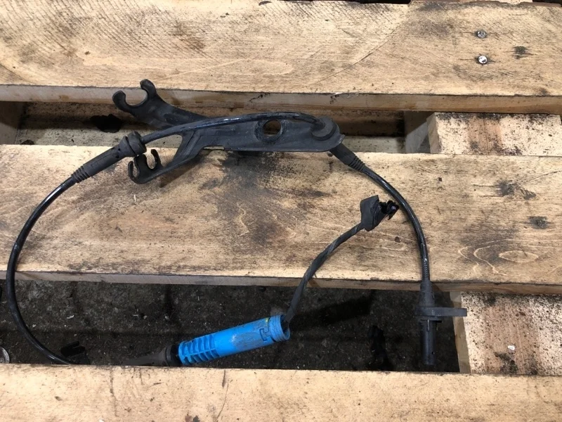 Датчик ABS BMW 5 2005 34526771702 E60 N52B30, передний правый