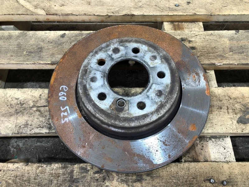 Диск тормозной BMW 5 2005 34216864061 E60 N52B25, задний