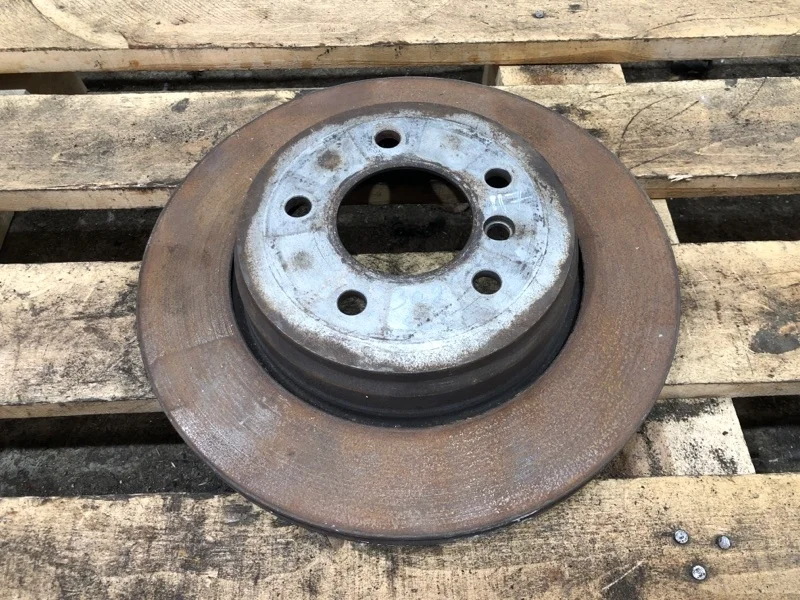 Диск тормозной BMW 5 2005 34216864061 E60 N52B25, задний