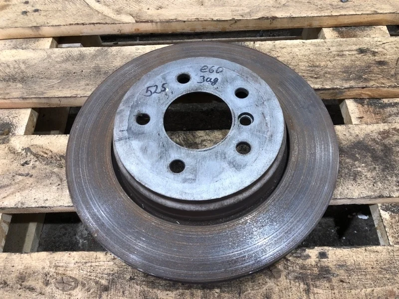 Диск тормозной BMW 5 2005 34216864061 E60 N52B25, задний