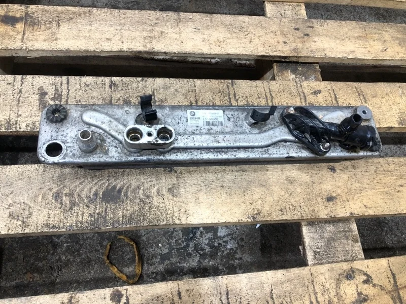 Теплообменник масляного фильтра BMW X5 2007 17217553389 E70 N52B30