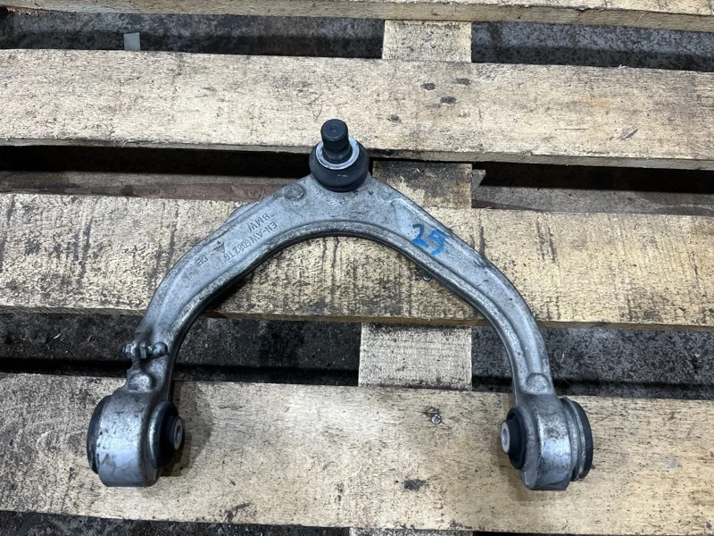 Рычаг подвески верхний BMW X5 2007 e70