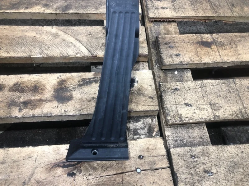 Педаль газа BMW 6 e63