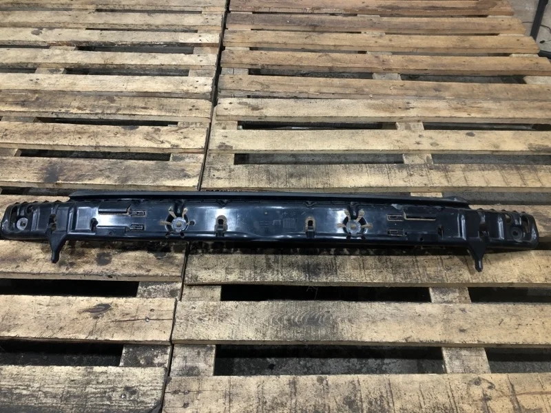 Крепление бампера BMW 6 51127038195 E63 N62B48, заднее