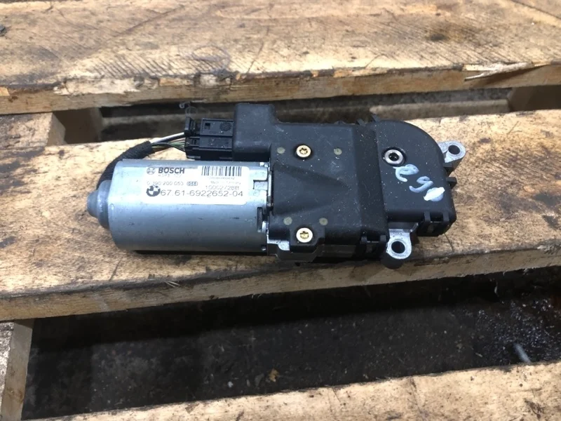 Мотор люка Bmw 3 2008 67616922652 E91 N46B20