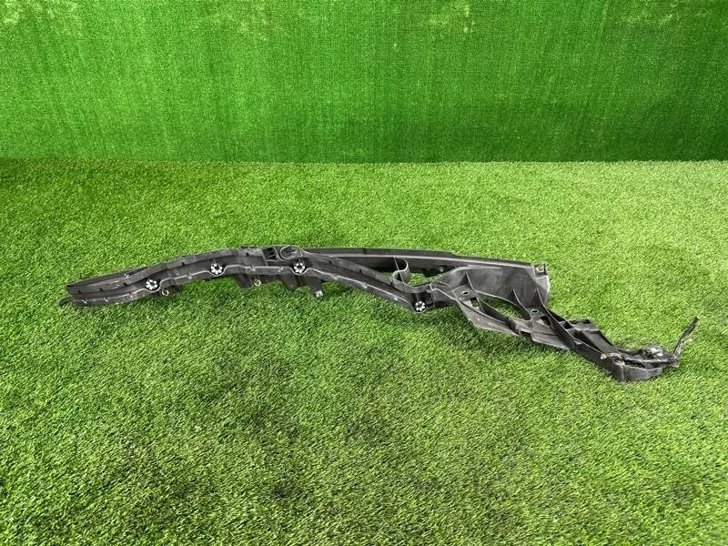 Полка крыла BMW X5 2007 51657157990 E70 N52B30, передняя правая