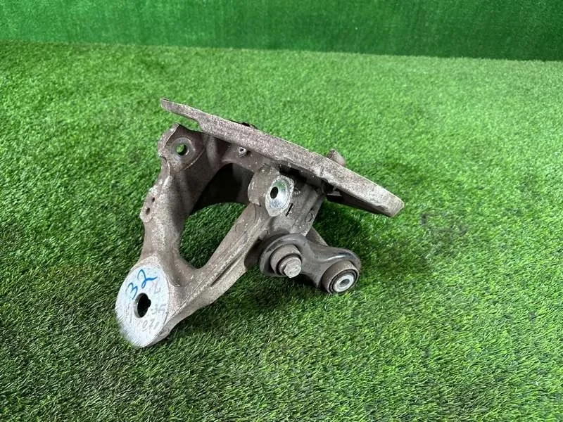 Цапфа Bmw X5 2007 31216869869 E70 N52B30, задняя левая