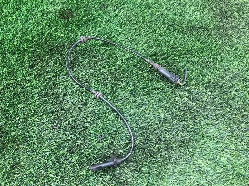 Датчик ABS BMW 5 2011 4046771 F11 N52B25, передний