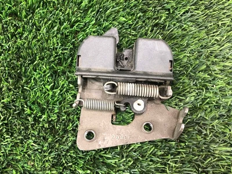 Замок спинки сиденья BMW 5 2011 52207112864 F11 N52B25, задний правый