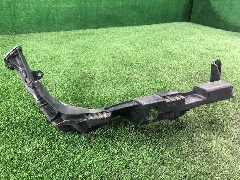 Кронштейн фары BMW X1 2013 51642990180 E84 N47D20, передний правый