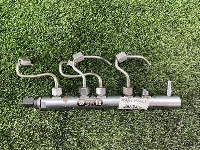 Топливная рампа BMW X1 2013 E84