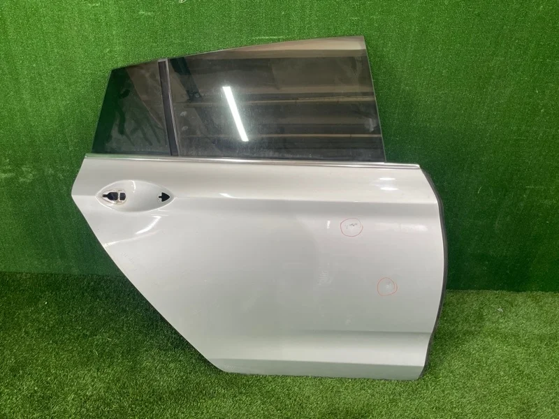 Дверь BMW 5GT 2013 41527228150 F07 N57D30, задняя правая