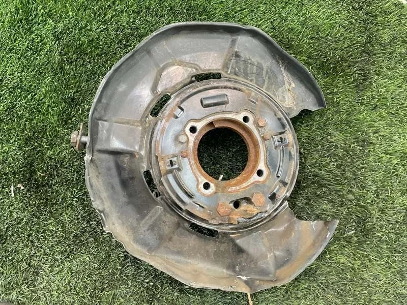 Кулак поворотный BMW X1 2013 33326788050 E84 N47D20, задний правый