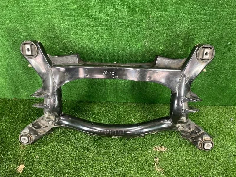 Подрамник BMW 3 2012 6857636 F30 N47D20, задний
