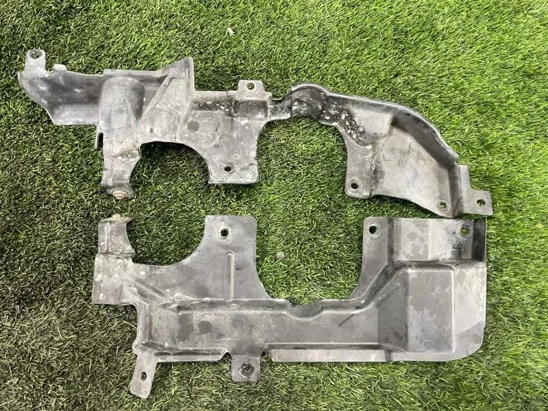 Пыльник рулевой рейки BMW X5 2008 51757160237 E70 N52B30