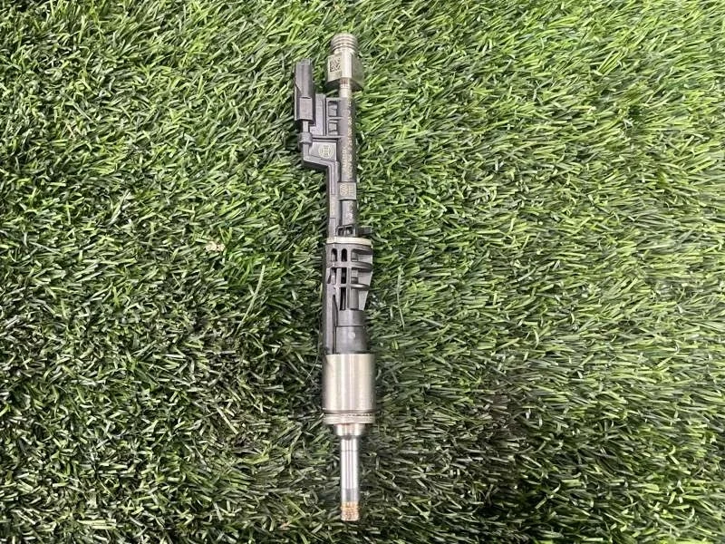 Форсунка топливная BMW X5 2010 13537568607 E70 N55B30