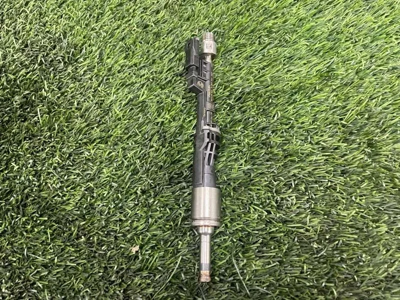 Форсунка топливная BMW X5 2010 13537568607 E70 N55B30