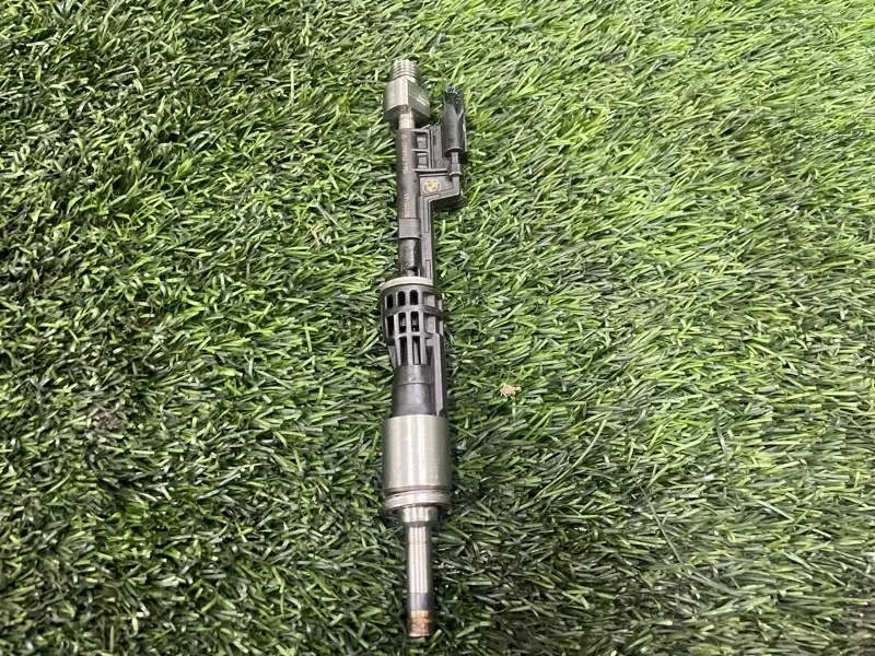 Форсунка топливная BMW X5 2010 13537568607 E70 N55B30